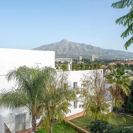 Dolmen Group- Jardines Andalucia Banus